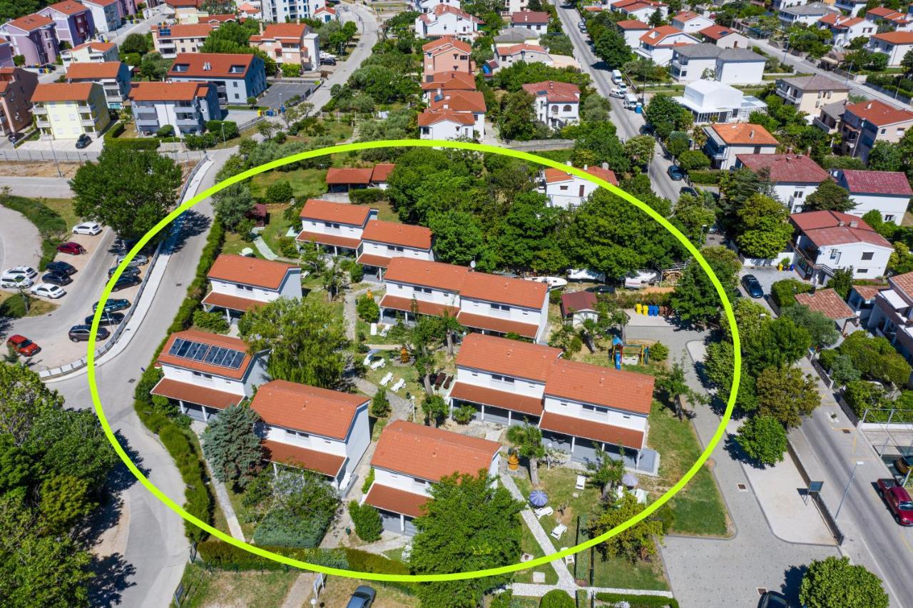 Villas Corinthia Baška Buitenkant foto