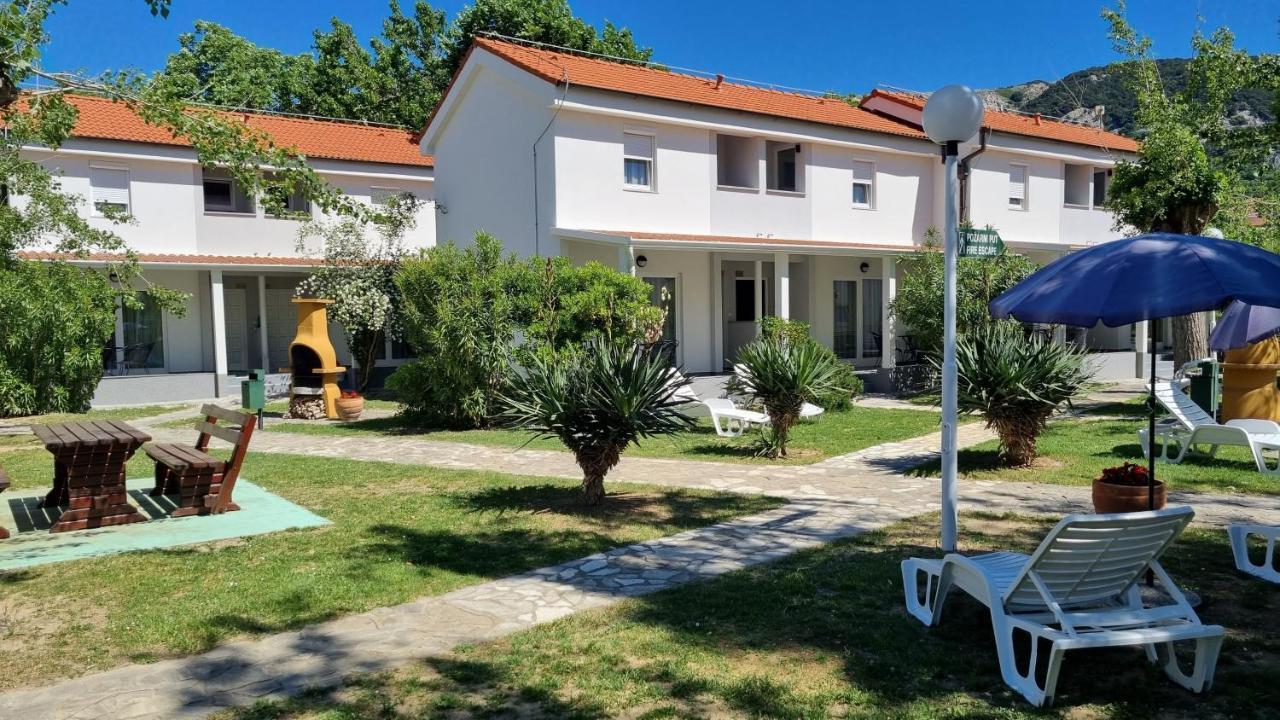 Villas Corinthia Baška Buitenkant foto