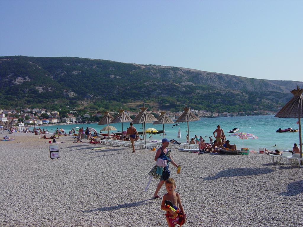 Villas Corinthia Baška Buitenkant foto