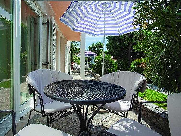 Villas Corinthia Baška Buitenkant foto